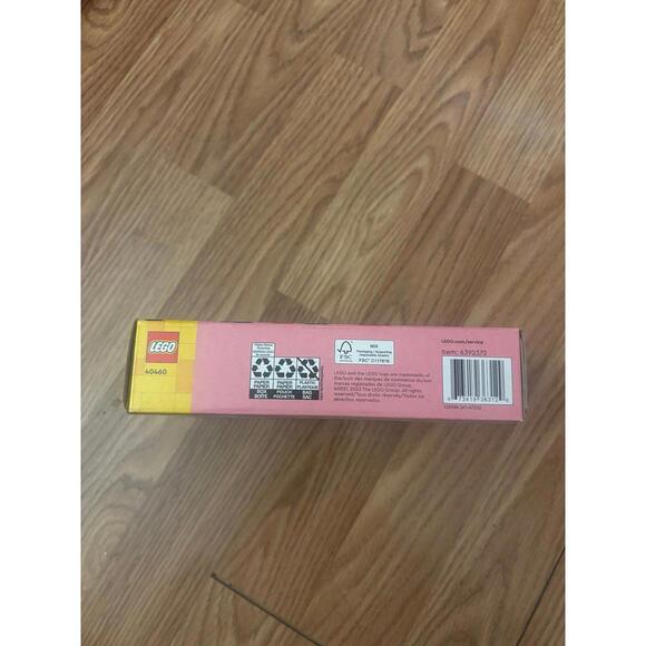 Lego Roses 120 Pieces - Picture 5 of 5